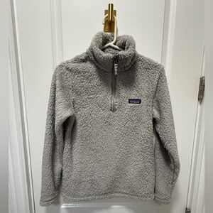 XS Gray Patagonia Quarter Zip